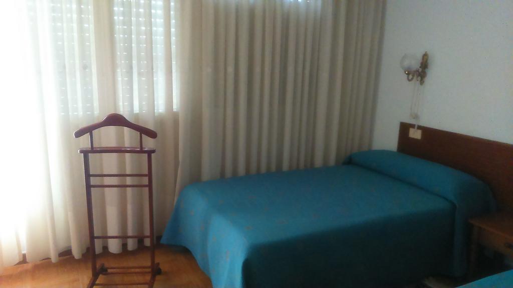 Pension Vazquez Vimianzo Номер фото